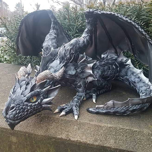 Kauernde Drachen-Wächterstatue: Gotische Gartendekoration für den Außenbereich