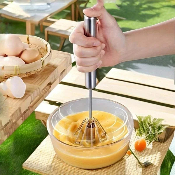Automatischer Schneebesen für müheloses Mixen