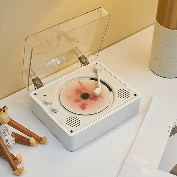 Retro CD-Spieler mit klassischem Design