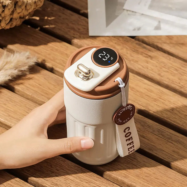 Intelligenter 450ml Reisebecher mit LED-Temperaturanzeige