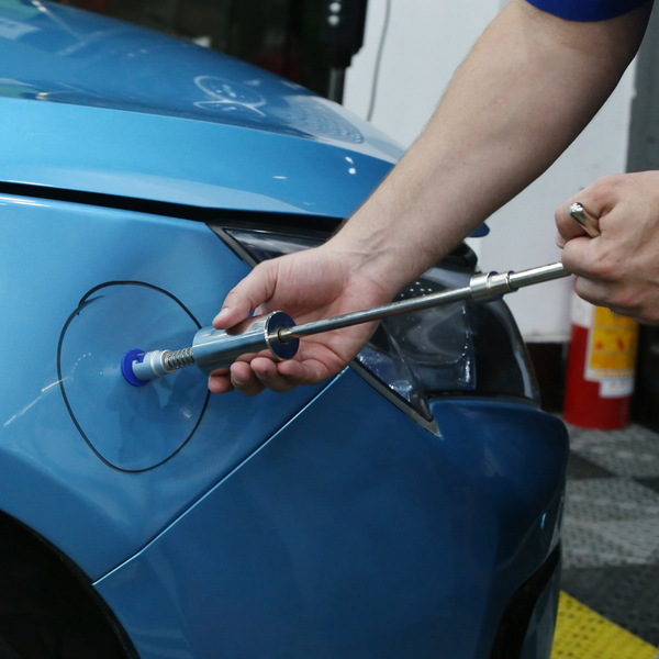 Einfaches DIY-Set zur Autodellenentfernung