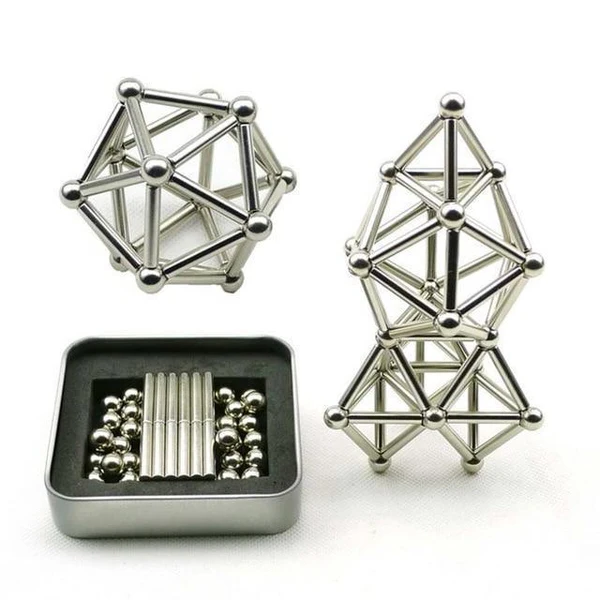 Magnetische Stäbe und Kugeln für innovative Bauspielzeuge
