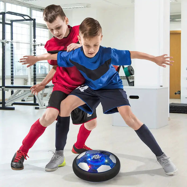 Schwebender Fußball für aktiven Indoor-Spielspaß