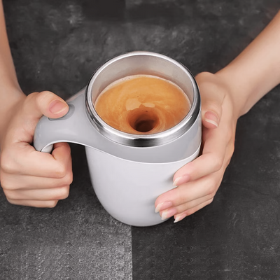 Automatischer magnetischer Kaffeebecher mit Rührfunktion
